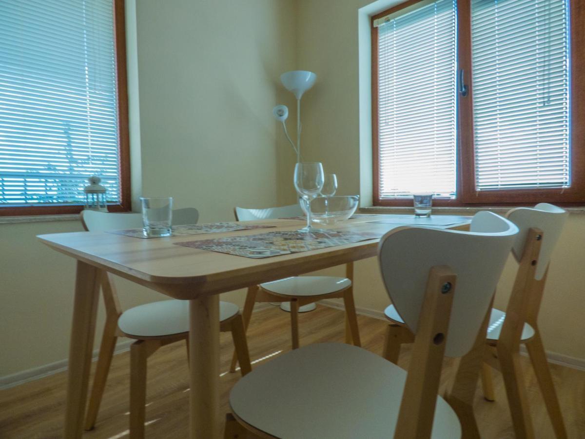 Private Apartment In Cypress Complex 15 바르나 외부 사진