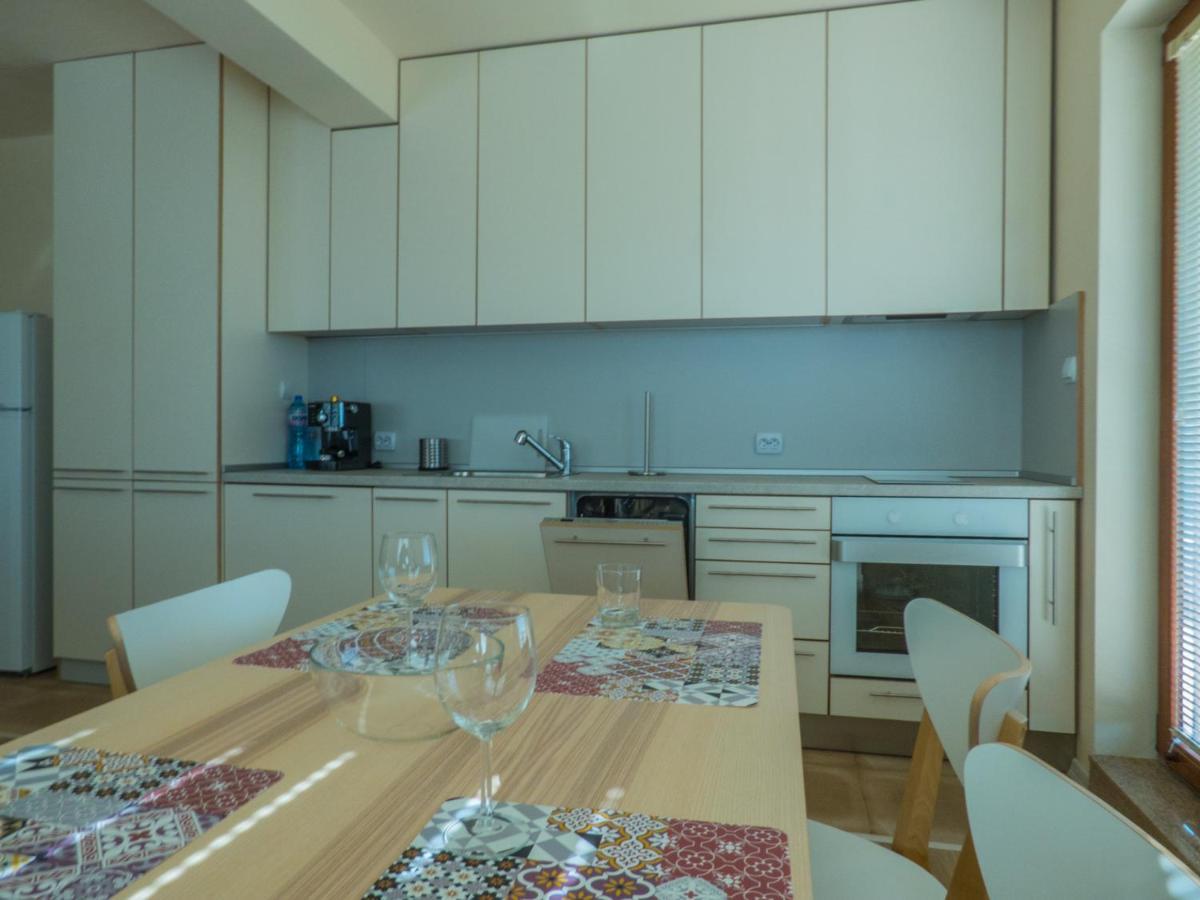Private Apartment In Cypress Complex 15 바르나 외부 사진